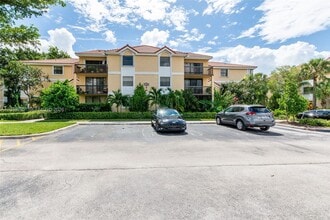 Building Photo - 5721 Riverside Dr