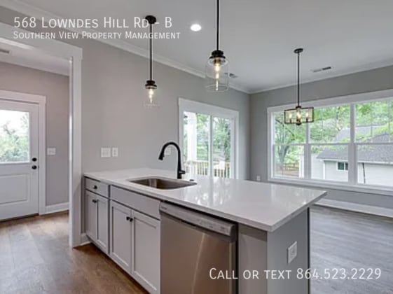 Photo - 568 Lowndes Hill Rd Townhome