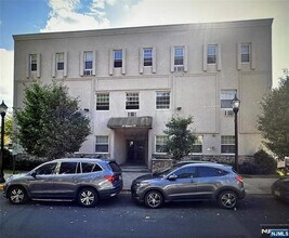 Building Photo - 61 Kansas St