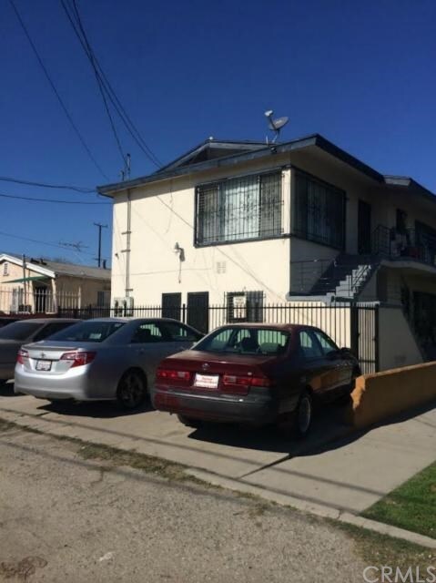 Foto del edificio - 7911 Wadsworth Ave
