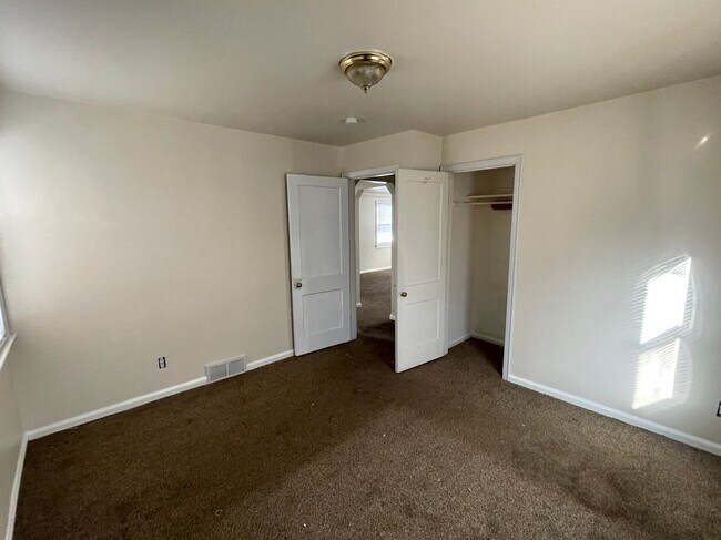 Foto del edificio - 4531 Woodward St