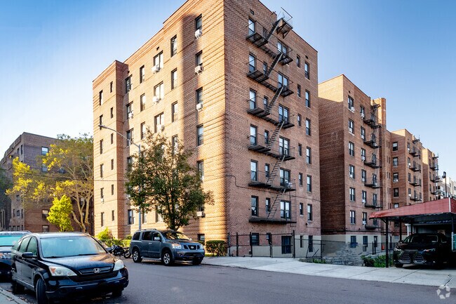 Foto del edificio - 9963 66th Ave
