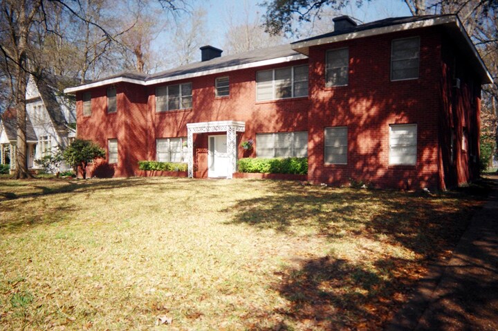 Primary Photo - 636 Ockley Dr
