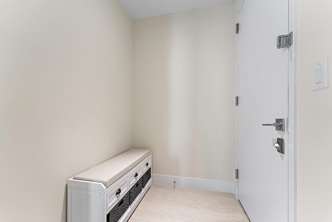 Foto del edificio - 3100 N Ocean Dr