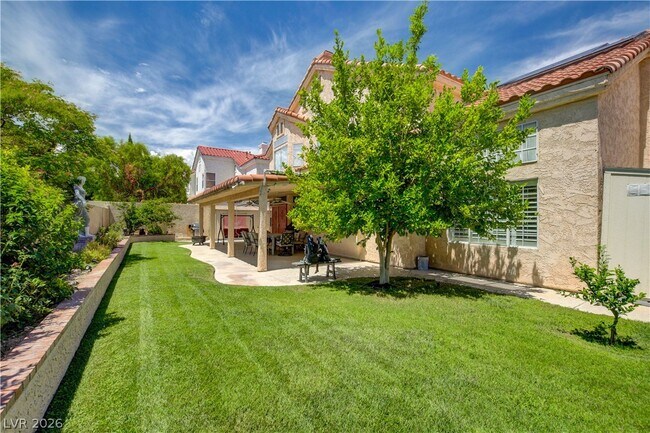 Foto del edificio - 7613 Hackensack Ct