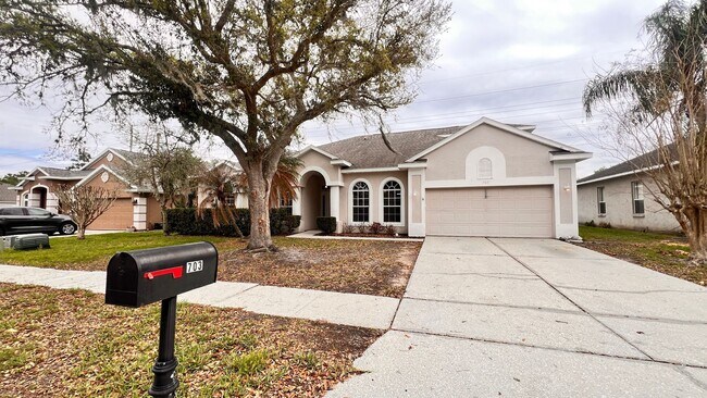 Building Photo - Spacious 4BR Home in Winter Springs | 2,874 Sq Ft | Pet-Friendly | Near Park & Playground