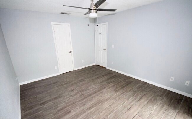 Foto del edificio - 5460 decatur st