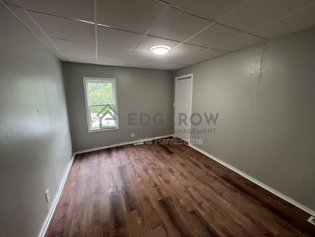 Building Photo - 298 McLaughlin Ave