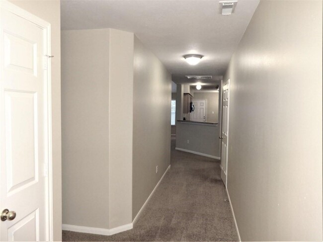 Building Photo - 17019 Midnight Sun Ln
