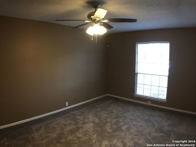 Building Photo - 6802 TWIN LAKE DR