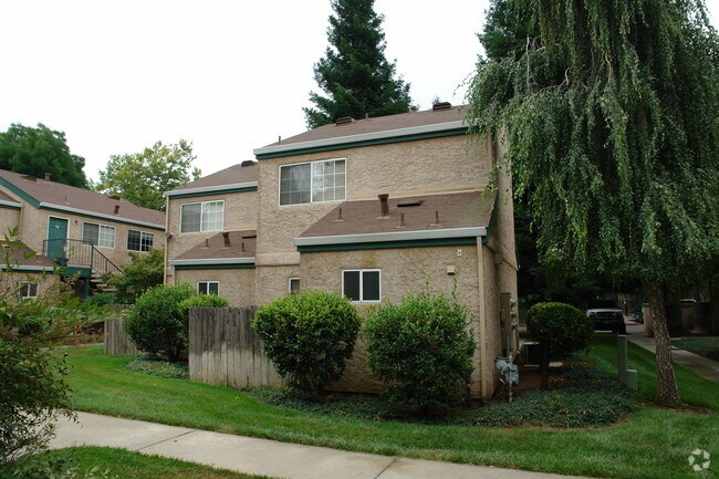 Humboldt Park Apartments Chico Humboldt Park Apartments Chico