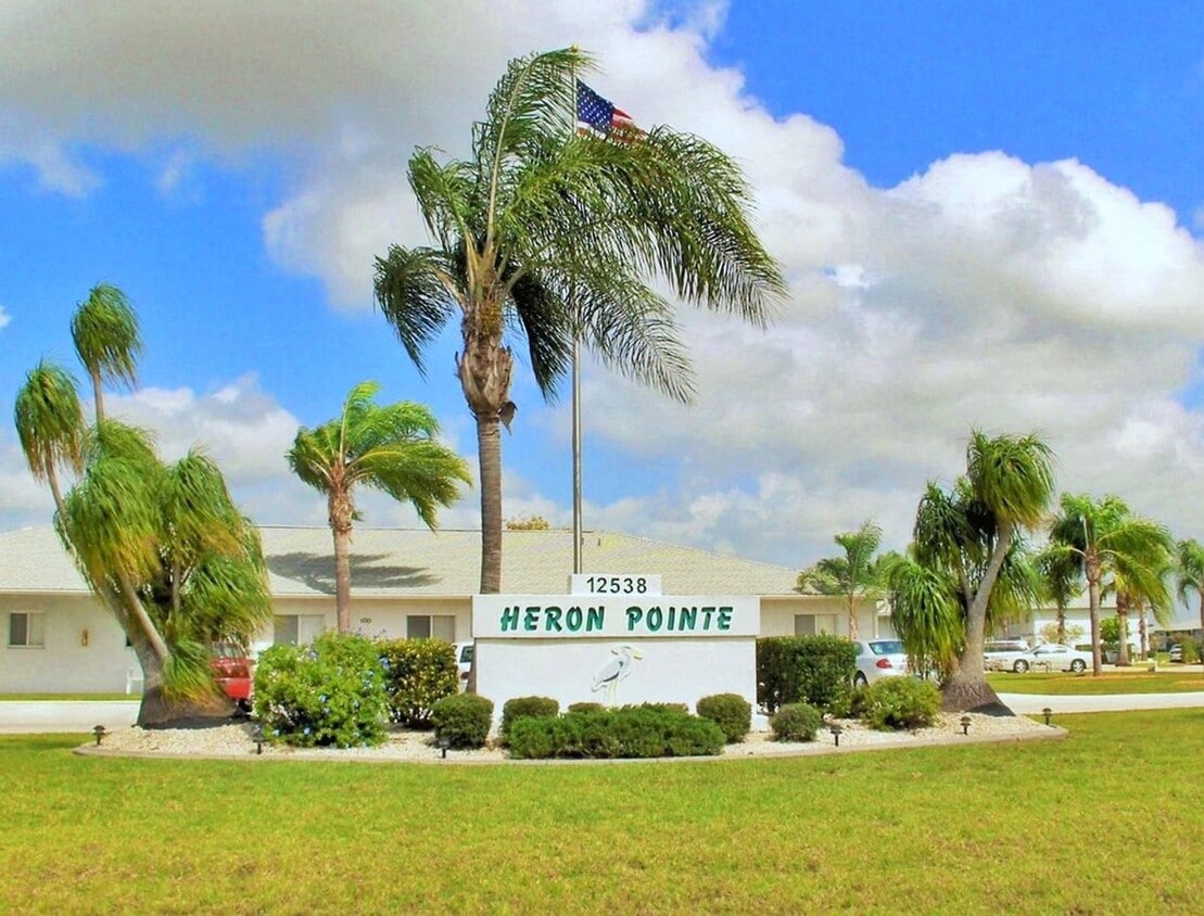 Primary Photo - Move in Special $200 off if approved by th...