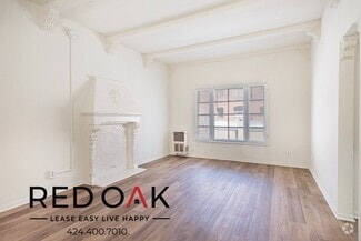 Building Photo - 520 Serrano Ave