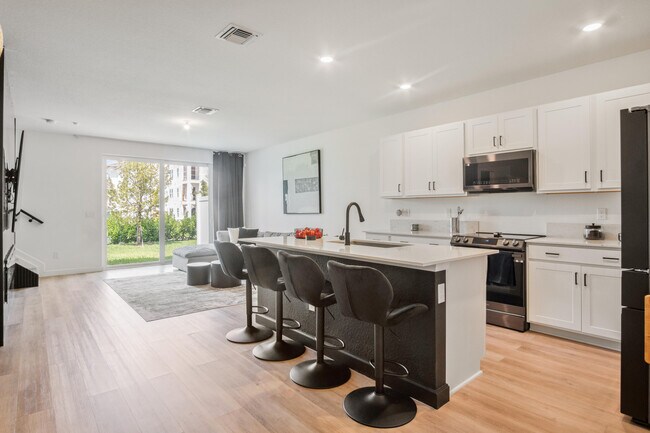 Foto del edificio - 852 SE grovebush Ln