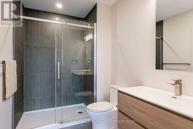 Photo du bâtiment - 4390 Hillview Dr