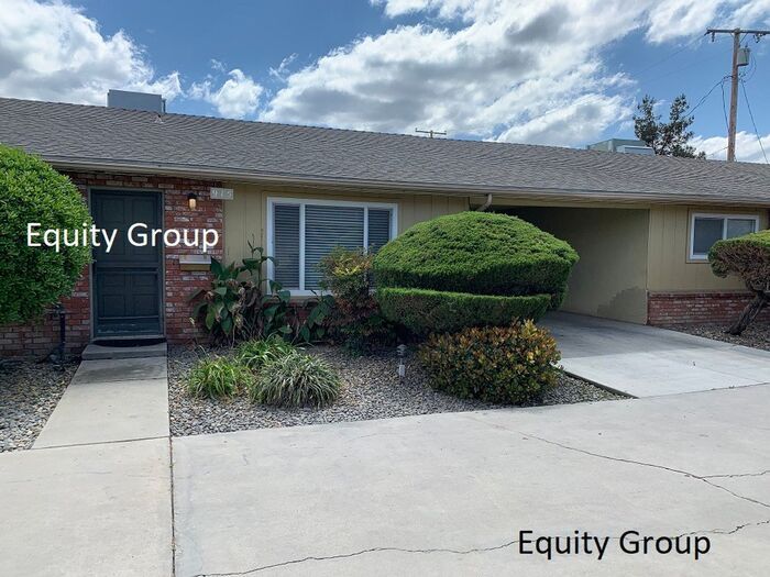 Primary Photo - Recently remodeled unit available on Demaree!