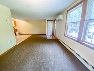 Building Photo - 10 Dumas Dr