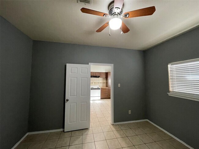 Building Photo - 8310 Wild Rose St