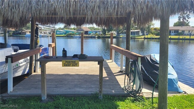 Foto del edificio - 1288 Waite Dr