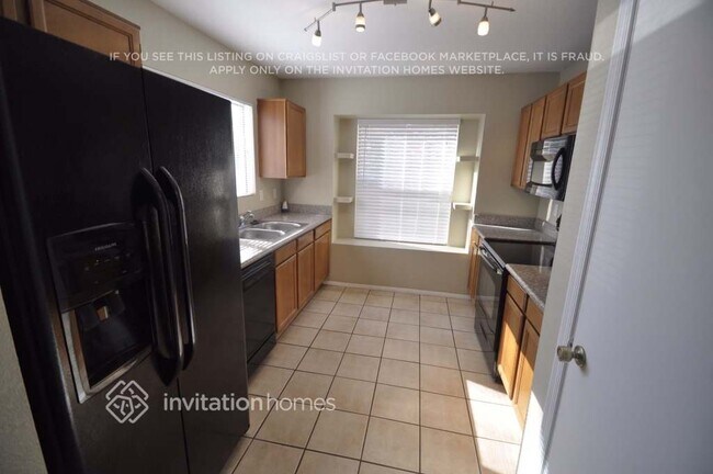 Foto del edificio - 11841 N 76th Ln