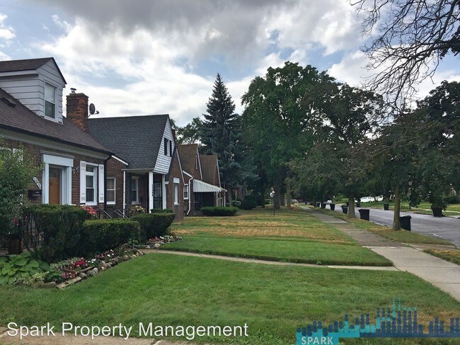 Foto del edificio - 4 br, 1 bath House - 17604 Tracey St