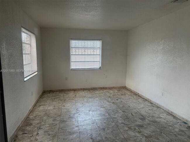 Foto del edificio - 640 E 55th St