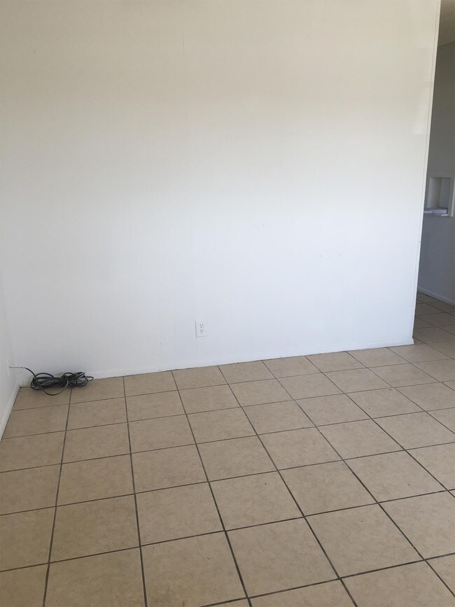 Foto del edificio - 815 Heather St