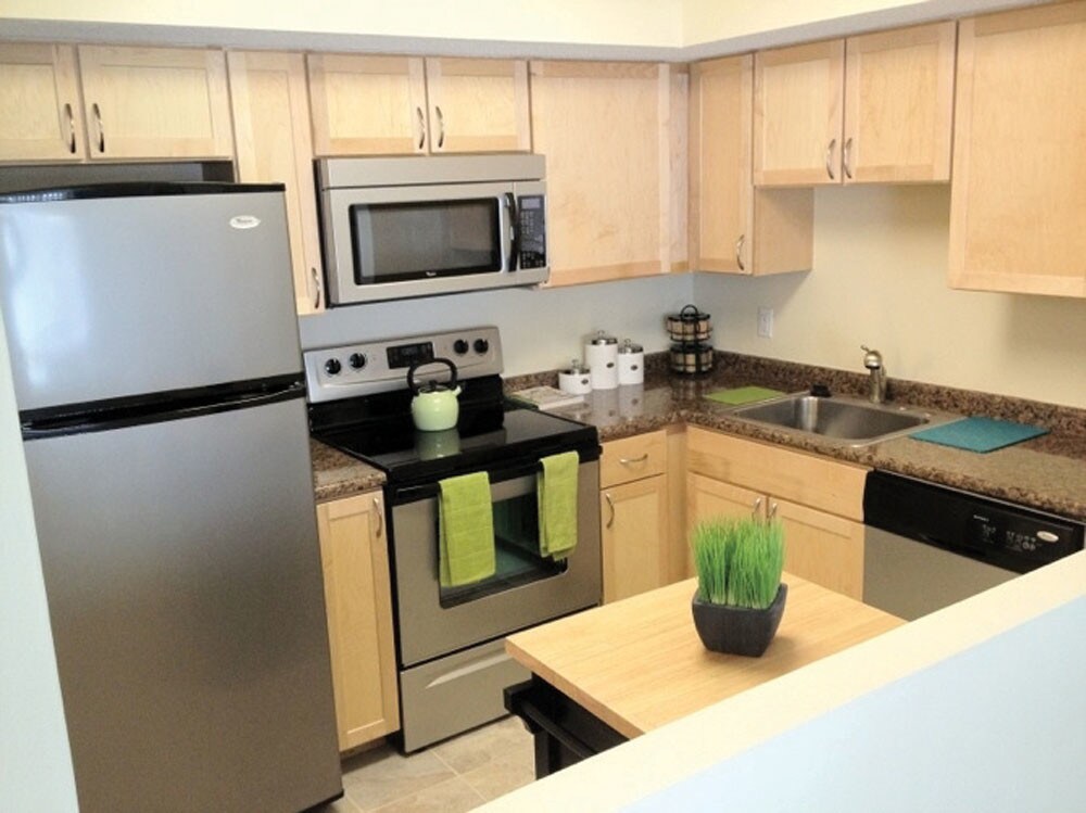 Heights at Marlborough Apartments Marlborough, MA