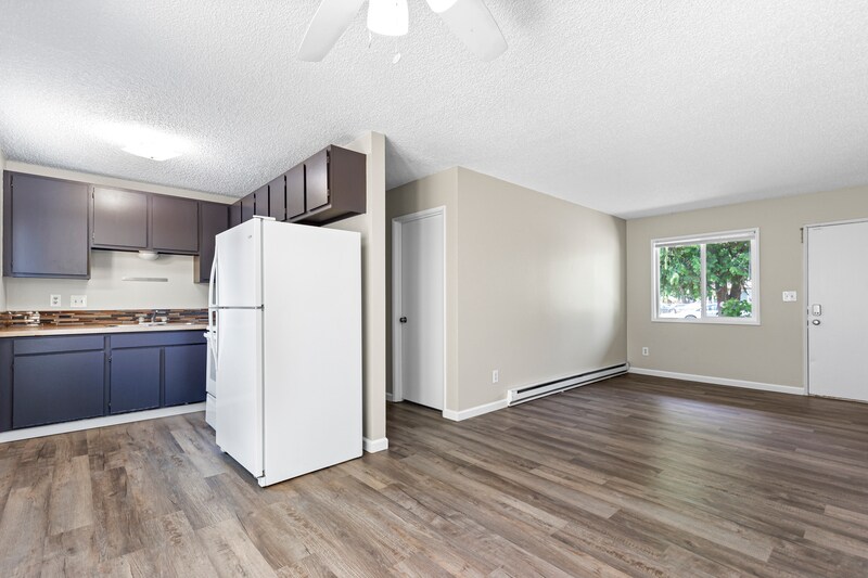 Primary Photo - 7942 SE Clackamas St