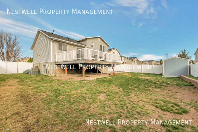 Building Photo - 1608 N 2640 W