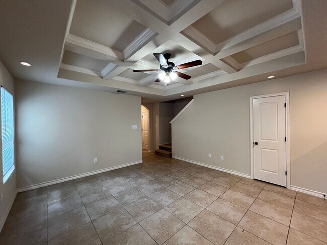 Foto del edificio - 6006 Jax Wy