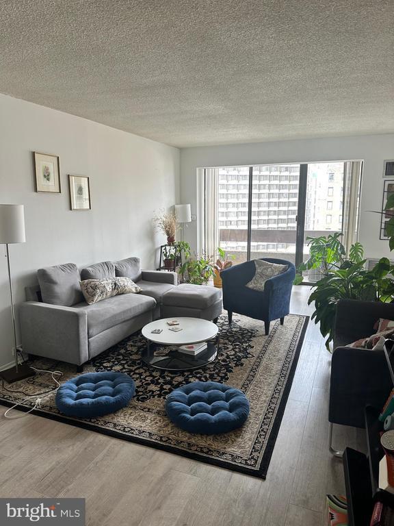 Foto del edificio - 1326-42 Spruce St