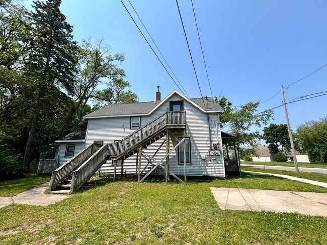 Foto del edificio - 249 Orchard Ave