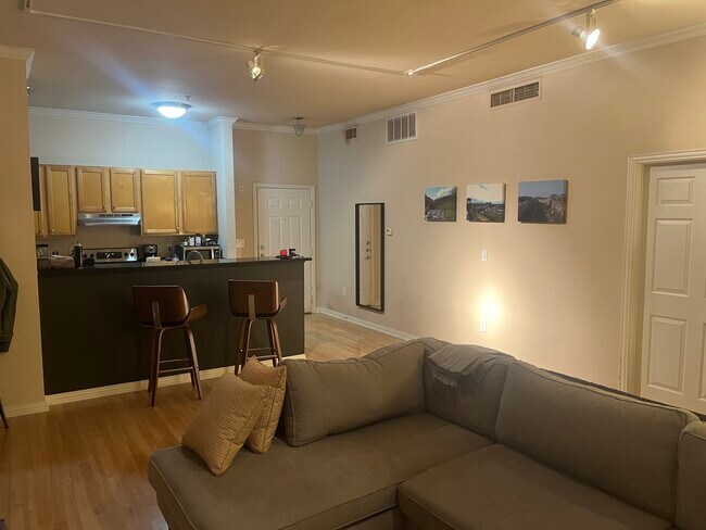 Foto del edificio - 2305 Worthington St