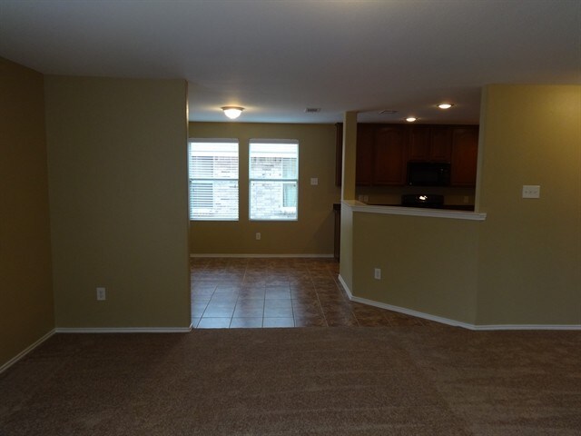 Building Photo - 3613 Camino Real Trail