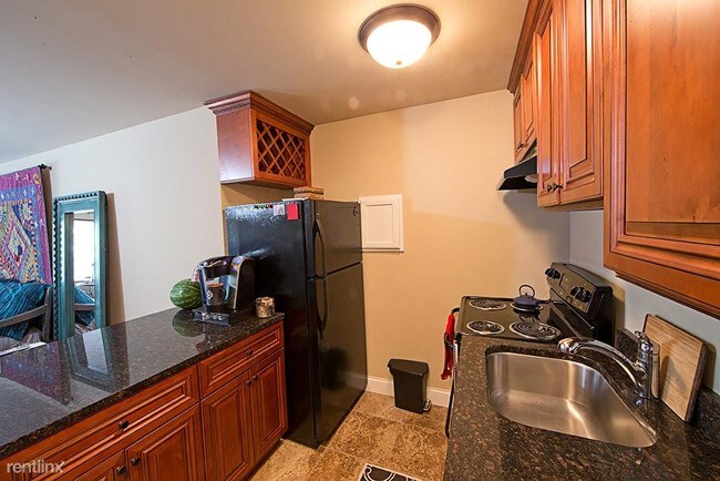 Building Photo - 1 br, 1 bath Apartment - Wheaton Place
