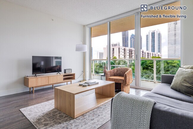 Foto del edificio - 17000 N Bay Rd