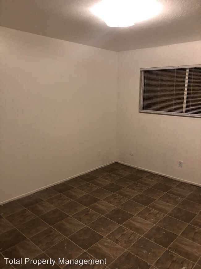 Foto del edificio - 315 NE 3rd Ave