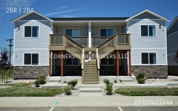 Building Photo - 102 Parkview Ct