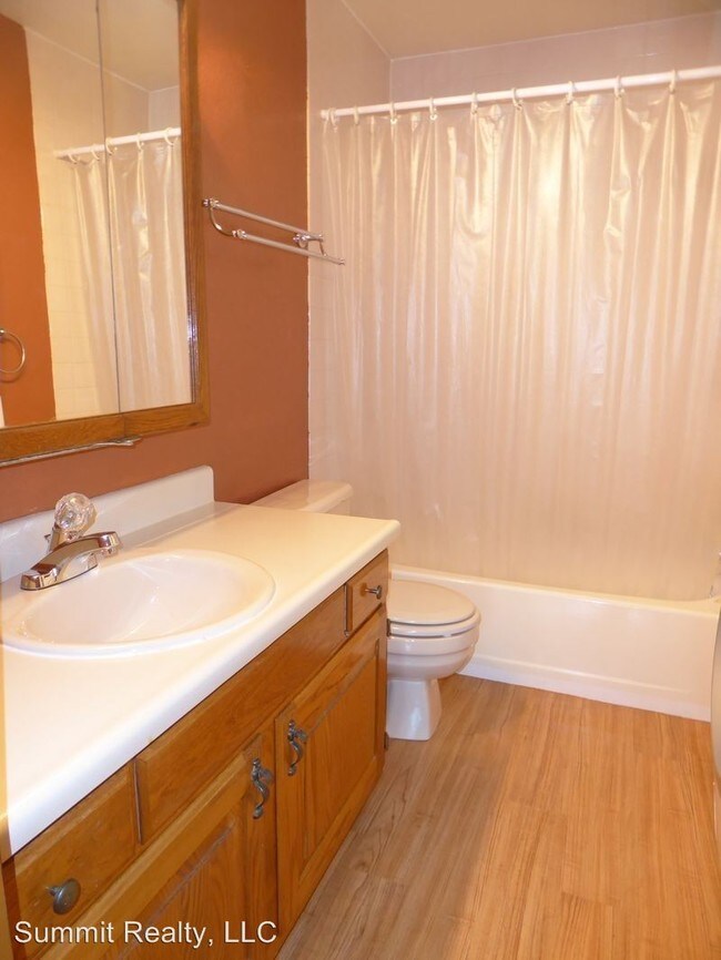 Building Photo - 1 br, 1 bath House - 2593 David St, Unit 15