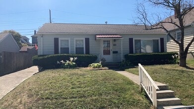 Building Photo - 4108 Woodcliffe Ave