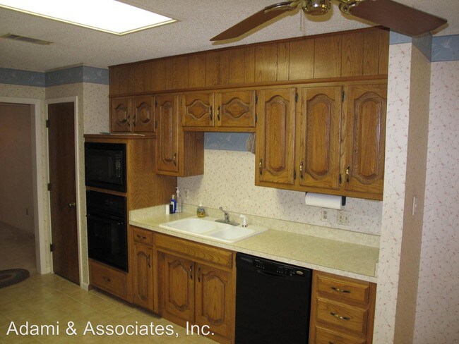 Foto del edificio - 4 br, 2 bath House - 3 Highview Court