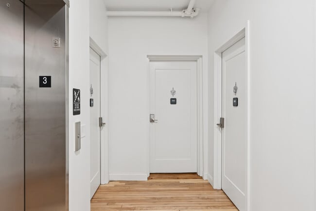 Photo - 129 Main St Apartment