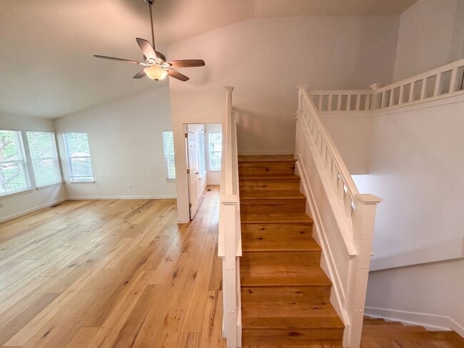 Building Photo - 2089 N Fork Dr