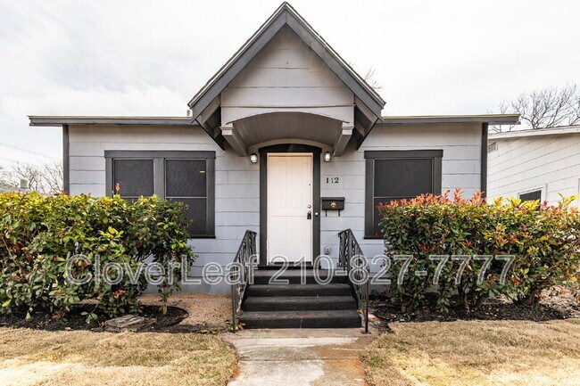 Foto del edificio - 112 W Hermine Blvd