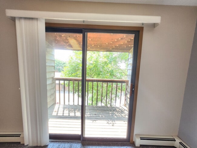 Building Photo - Marion Park II Apartments