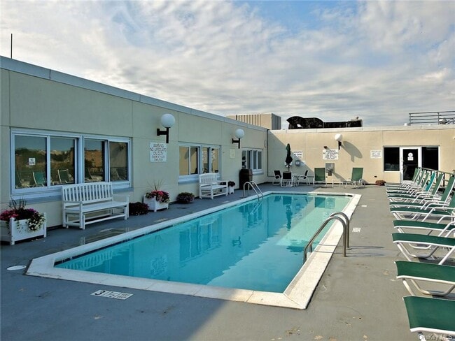 Pool - 10 Horton Ave