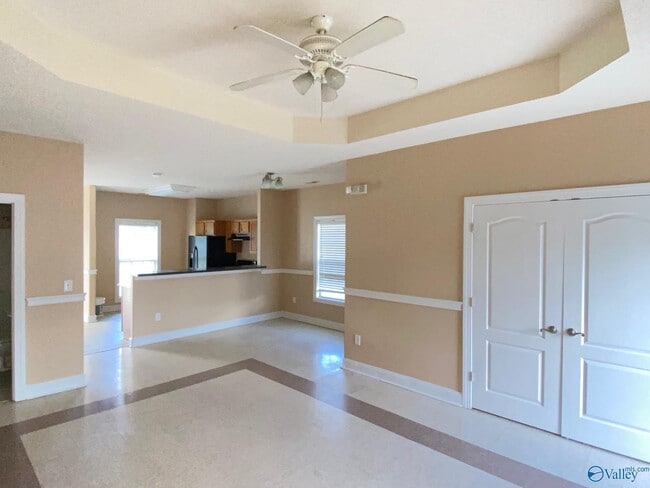 Building Photo - 10443 Wall Triana Hwy
