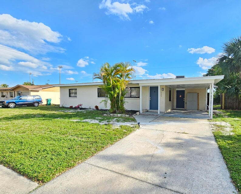 Primary Photo - 125 Needle Blvd