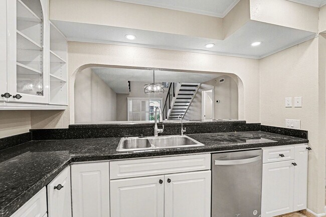 Foto del edificio - Waterfront Condo in Gulf Landings